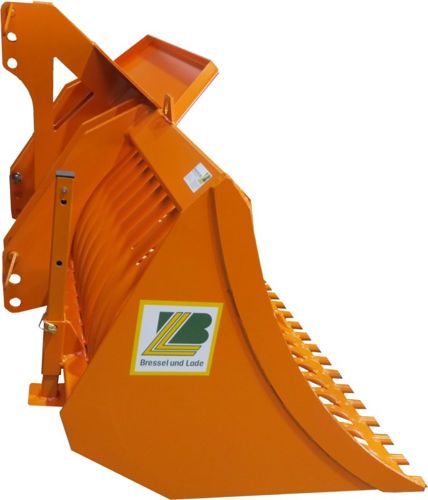 With 3-point-hitch
